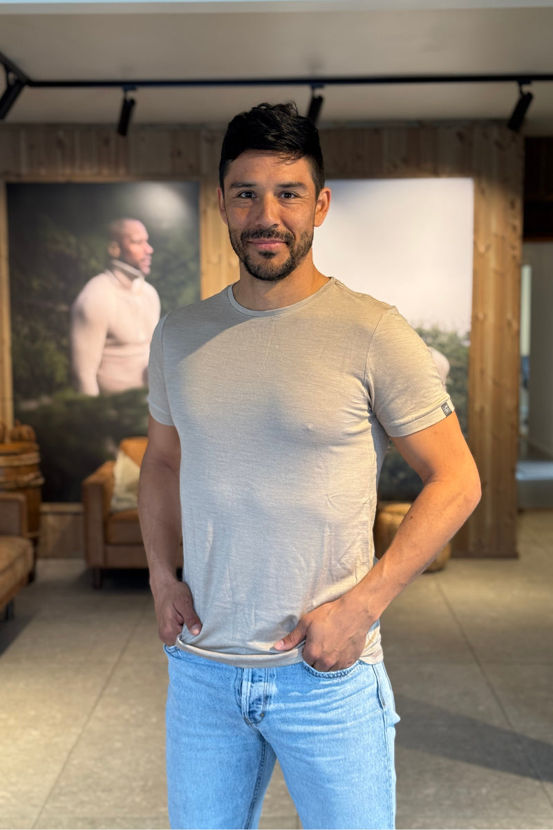 Lanullva Basic T-Skjorte Herre, Linen