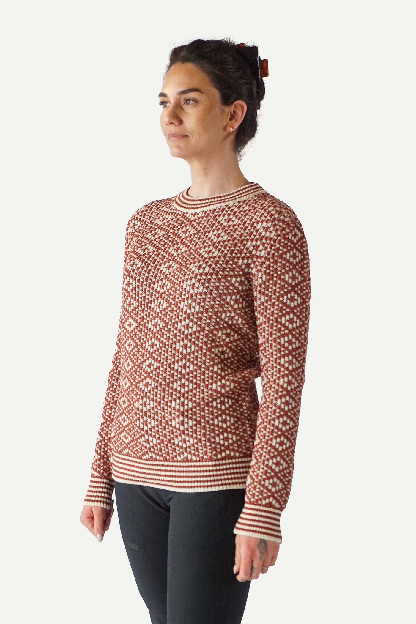 Lanullva Patterned Crewneck, Vinjegrey / Naustrød