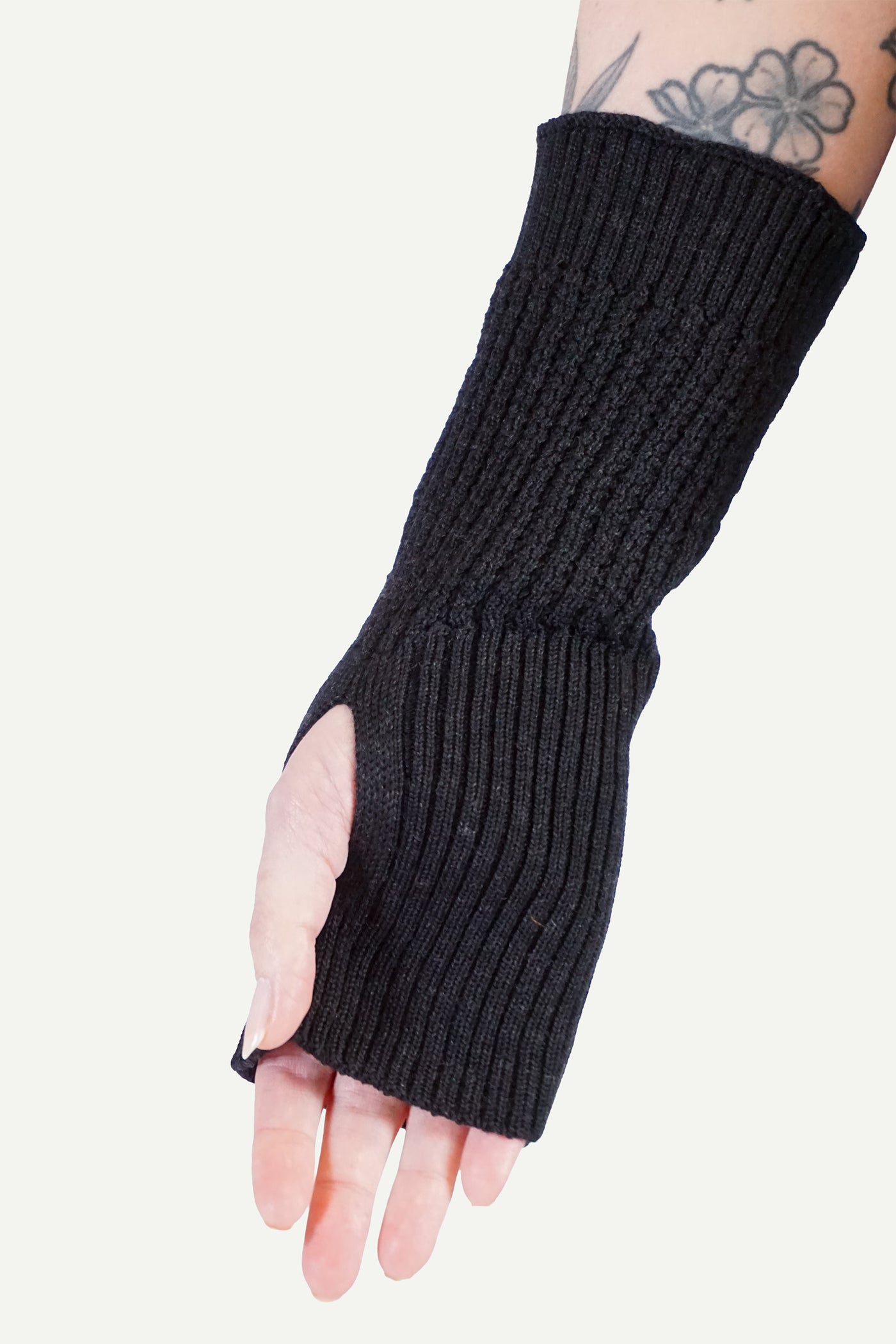 Lanullva Lyngstad Pulse Gloves, Black